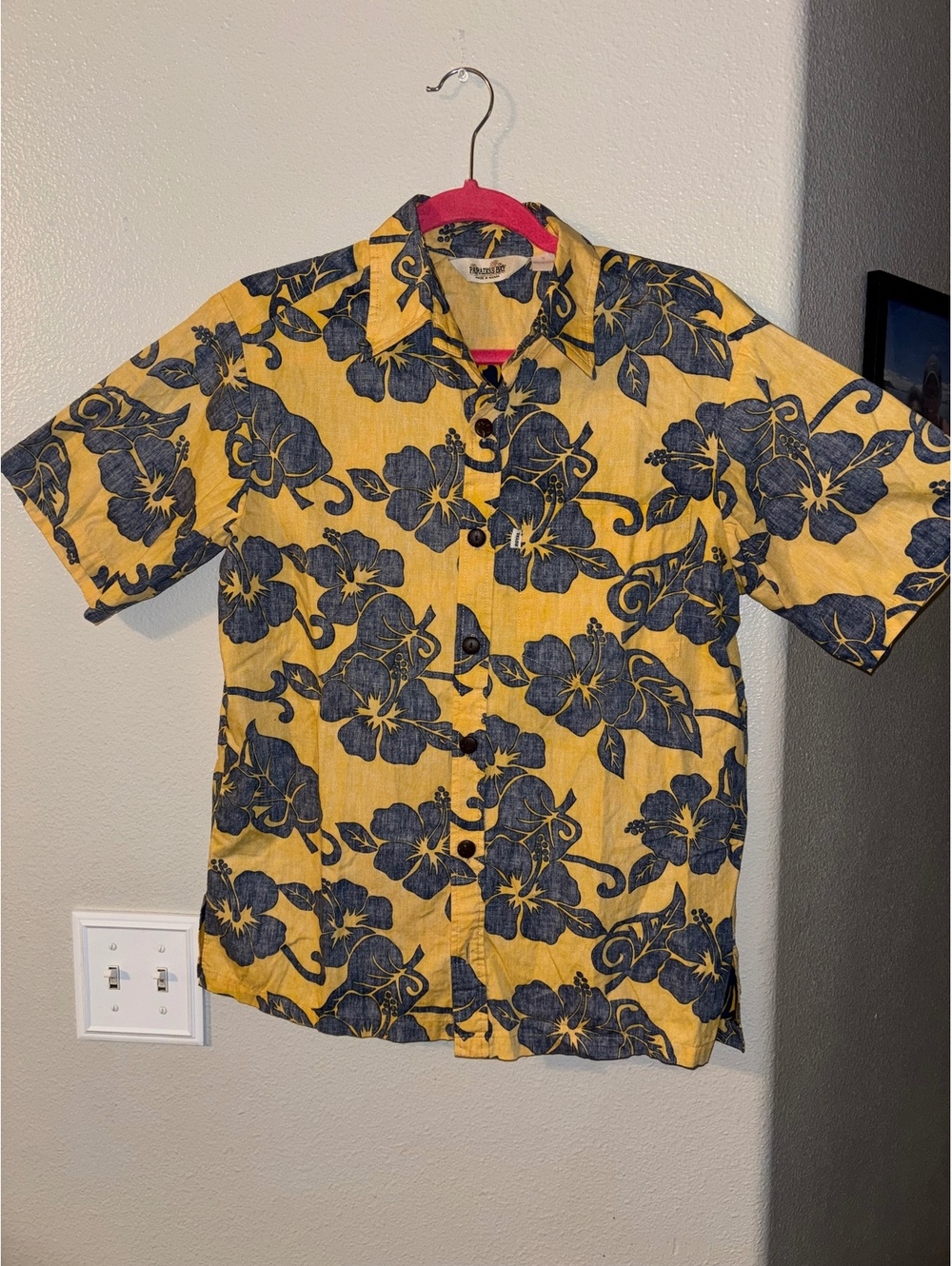 Paradise Bay Made in Hawaii Men's Hibiscus Aloha Shirt S